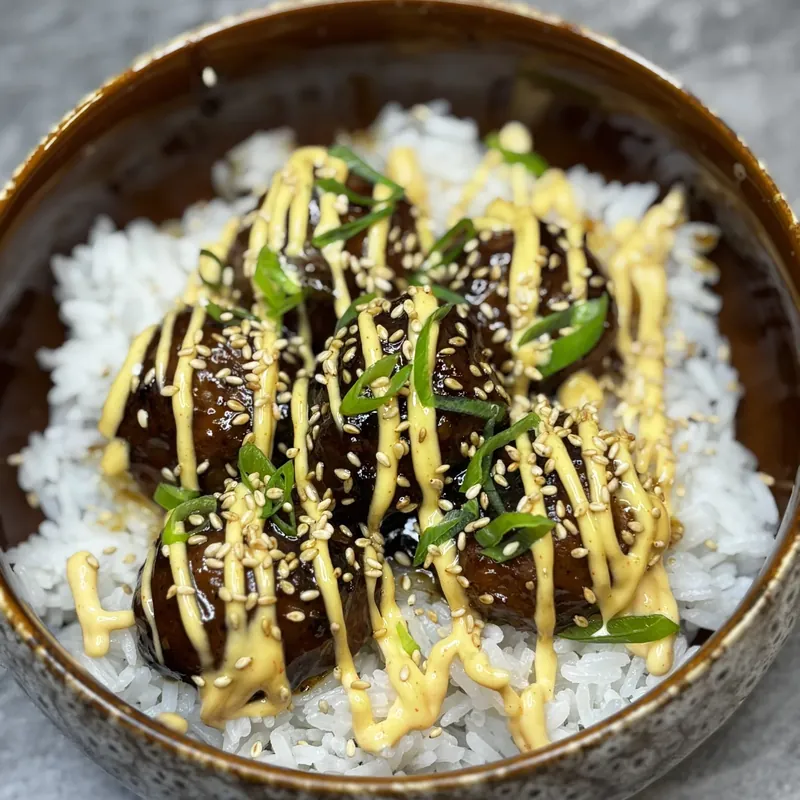 KOREANSKINSPIRERADE KÖTTBULLAR MED SÖTSTARK GLAZE